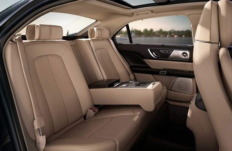 2017 Lincoln Continental Rhapsody leather interior