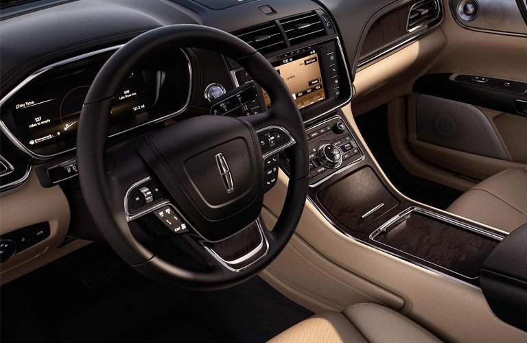 2017 Lincoln Continental technology features